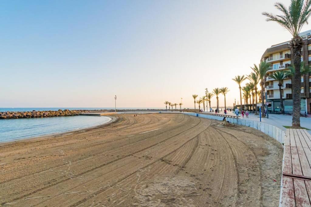 Apartamento La Perla De Torrevieja Exterior foto